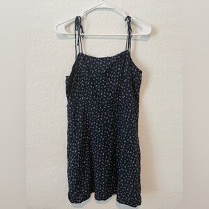 Old Navy Dark Blue Floral Mini Dress Size L
